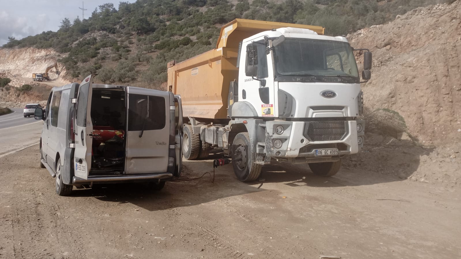 Selçuk Çamlık Belevi yol yardım mobil lastikçi